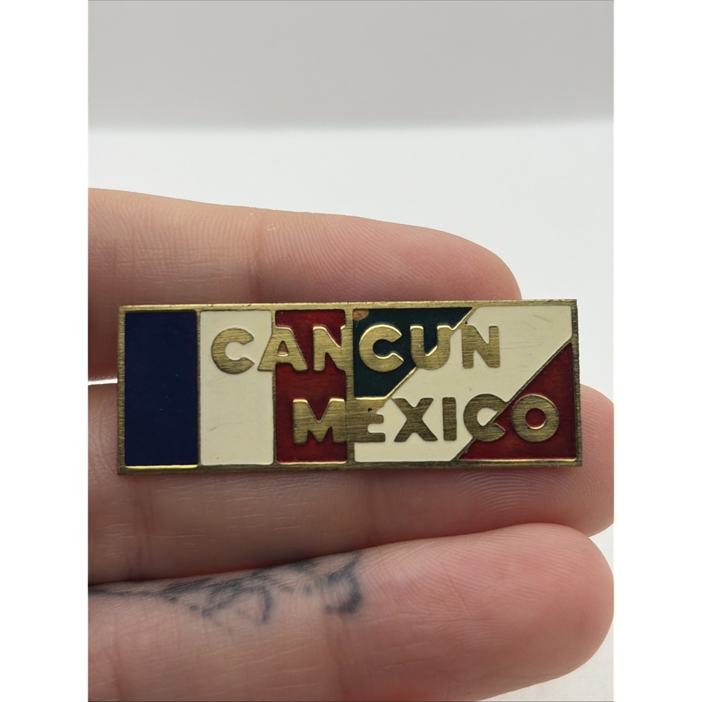 Cancun Mexico Red White Blue North America Lapel Hat Pin